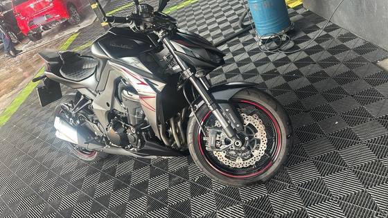 KAWASAKI Z1000 ABS 